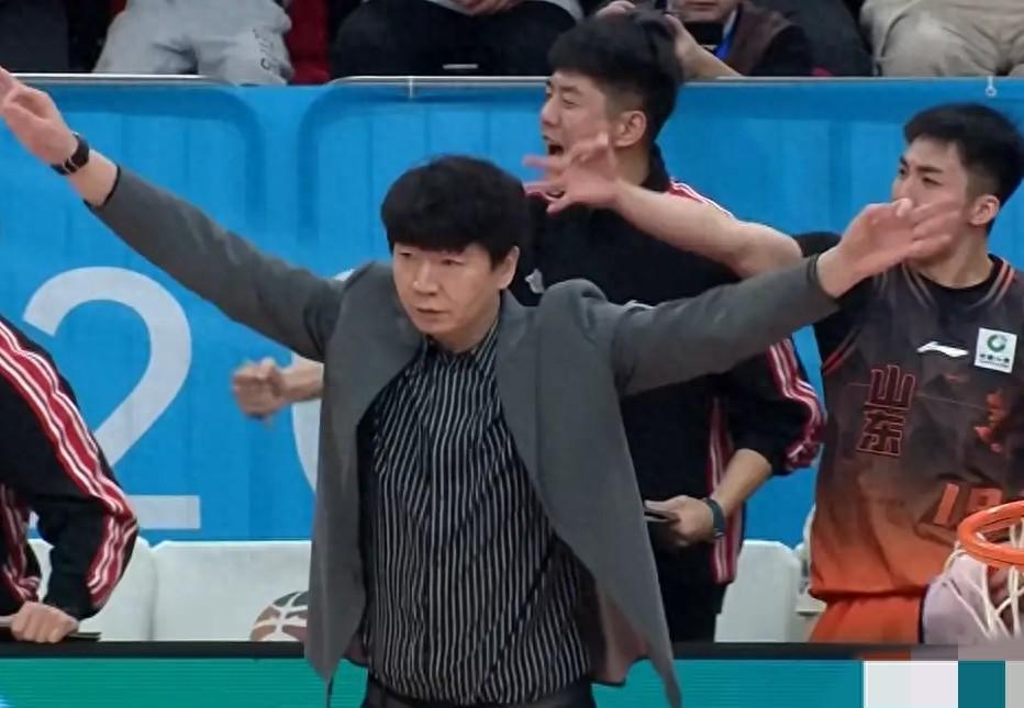 s15投注-停不下来！109-82：CBA劲旅豪取8连胜 13记三分三人20+ 黑马惨败