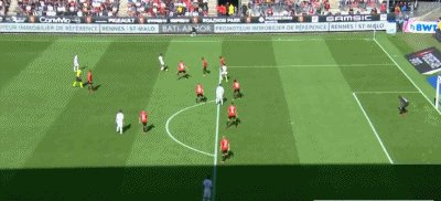 英雄联盟下注-【法甲】梅西中框雷恩闪击 大巴黎0比2收获联赛首负