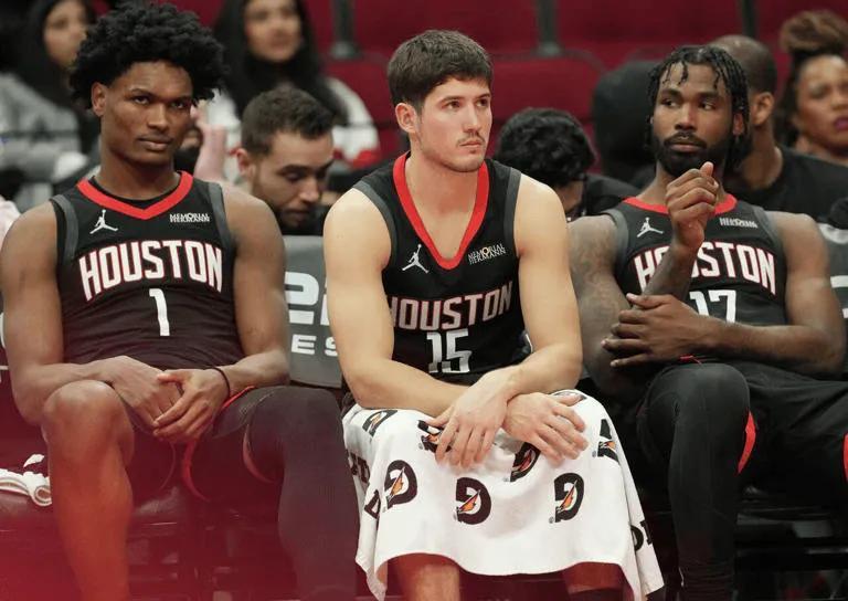 英雄联盟下注-火箭输黄蜂遭4坏消息！谢泼德+阿门+申京全崩，球队没三分太致命